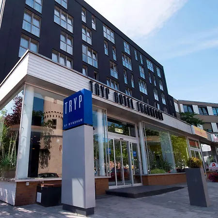 Tryp By Wyndham Frankfurt-2