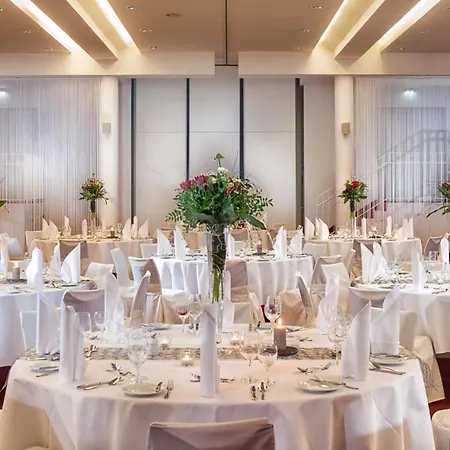 Radisson Blu Park Hotel & Conference Centre-2