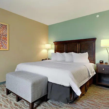 Hampton Inn & Suites Gulfport-2