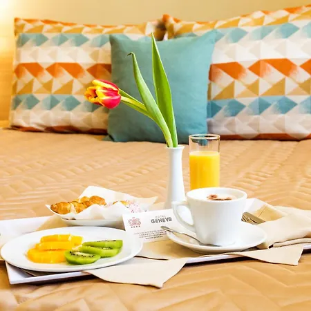 Geneva Hotel-2