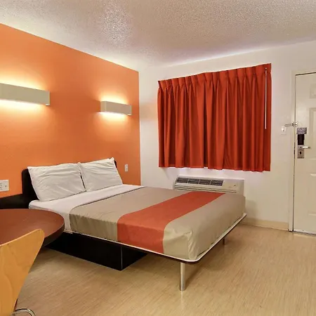 Motel 6-Austin, Tx - North Central-3