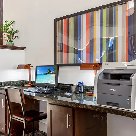 Holiday Inn Express-2