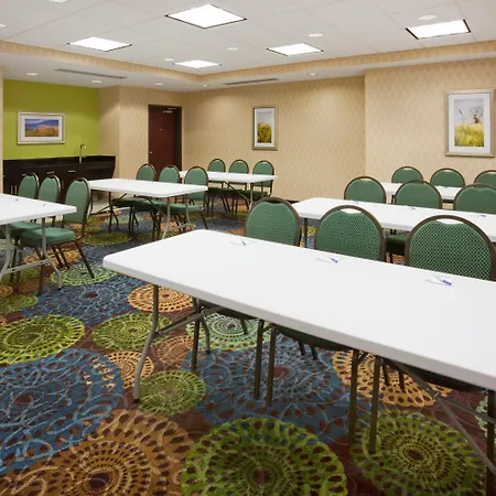 Holiday Inn Express & Suites Davenport, An Ihg Hotel-2