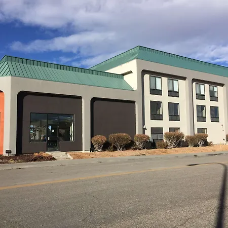 Best Western Plus Cottontree Inn-2