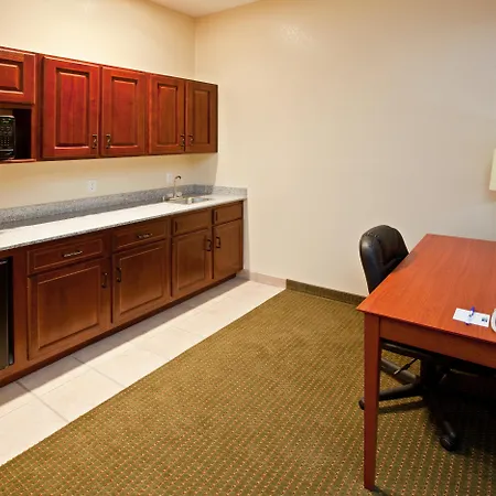 Holiday Inn Express Hotel & Suites Bedford By Ihg-3