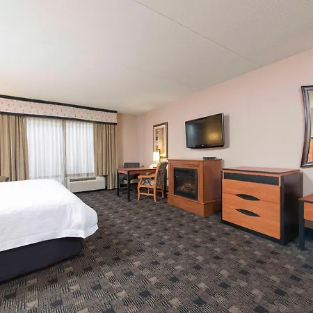 Hampton Inn And Suites Indianapolis-Fishers-2