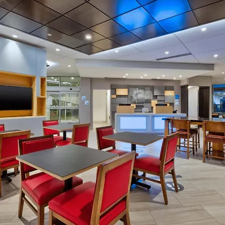 Holiday Inn Express & Suites Jersey City - Holland Tunnel By Ihg-2