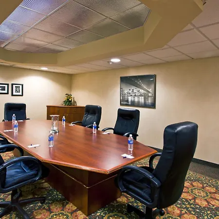 Holiday Inn Express Hotel & Suites Waterford By Ihg-2