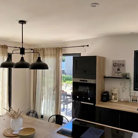 Chambre Privée Accès Piscine-2