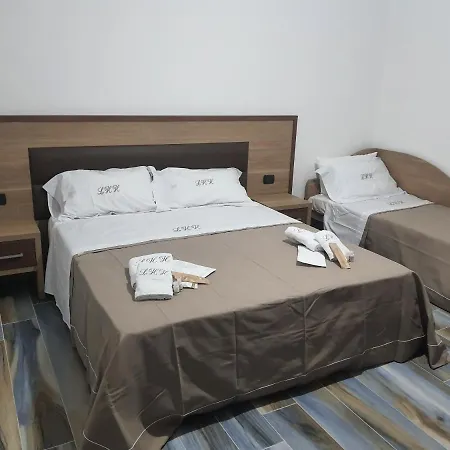 Luxury Holiday House-2