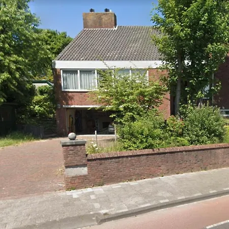 Zuidwest Zeven free parking!-3
