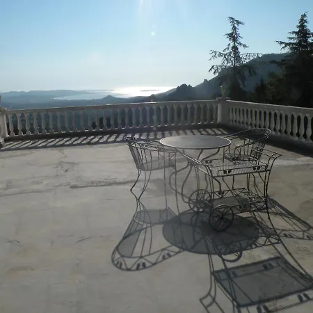 Magnifique Chambre Immense Terrasse Spa Jacuzzi Prive-2