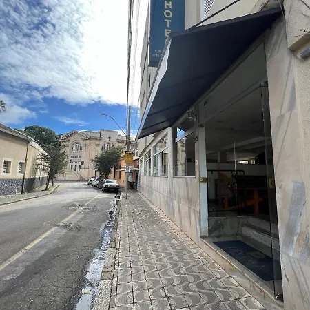 Hotel Thermas da Mantiqueira - Poços de Caldas - De frente para a Praça Central e Relógio Floral-2