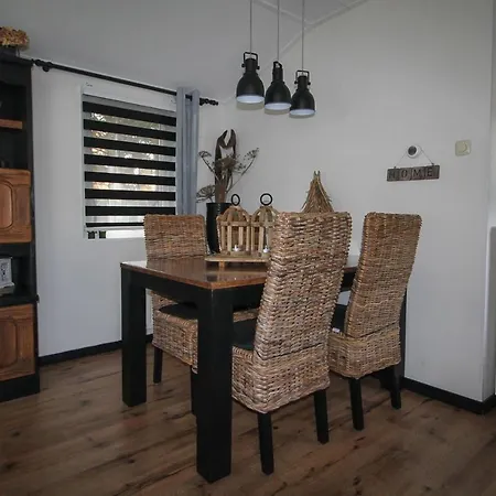 Sfeervol chalet op de Veluwe-2