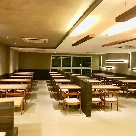 Quarto Executivo para Sua Estadia de Trabalho-2