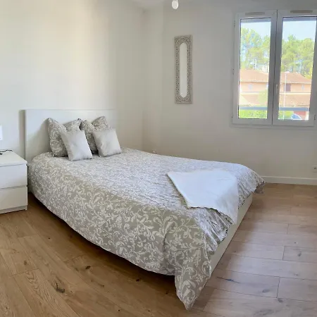 Cosy Room - Maison Covoyageurs-2