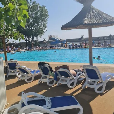 Mobihome Clim Camping Elysee Residence Hoteliere Port Camargue-3