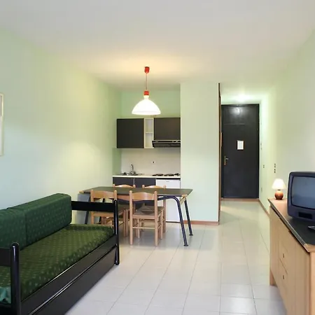 Studio 2 Beds In Residence With Swimming-Pool Bed And Bath Linen Included-2