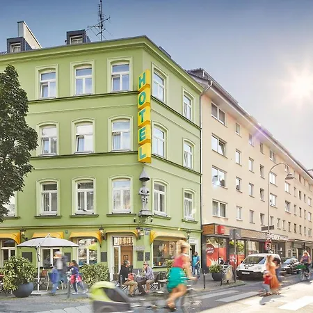 Hotel am Chlodwigplatz-3