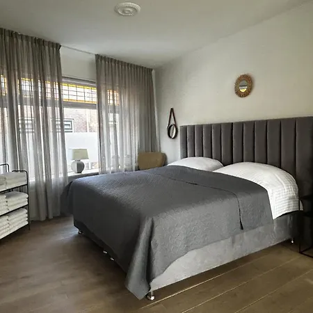 B & B In Kampen-2