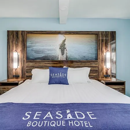 Seaside Boutique Hotel, Waves At Your Doorstep-3