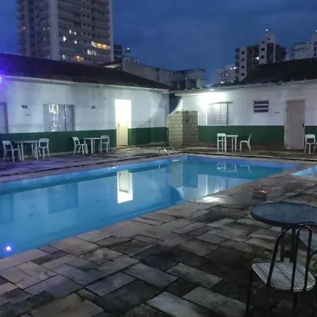 Pousada Praia Grande - Rua Ernesto Vergara ,511-3