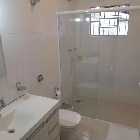 Quarto Para 4 Hospedes, Contendo 2 Beliches-2