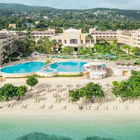 Iberostar Waves Rose Hall Beach-3