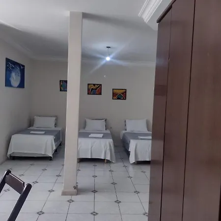 Acomodacoes Hostel Brasil-2