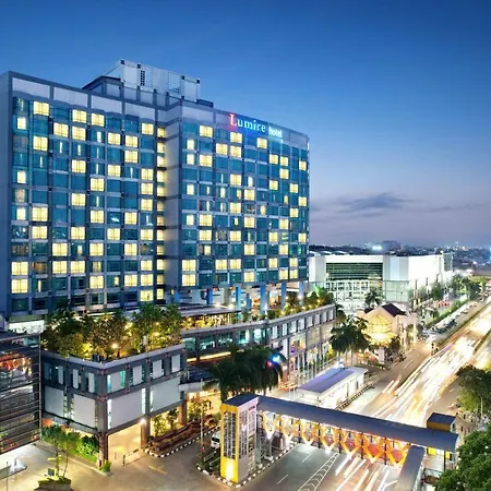 Lumire Hotel & Convention Centre-2