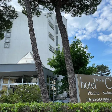Hotel Carlton-2