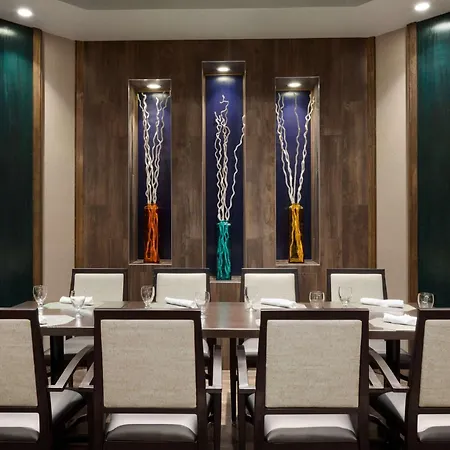 Doubletree By Hilton Hotel & Executive Meeting Center Somerset-3
