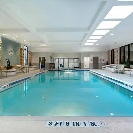 Embassy Suites By Hilton Jacksonville Baymeadows-2