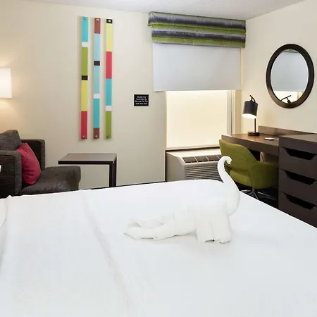 Hampton Inn Greensboro Airport-3