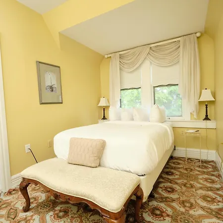 The Inn On Ferry Street-3