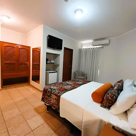 Hotel Riviera-2