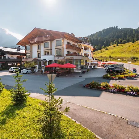 Berg&SPA Hotel Urslauerhof-3