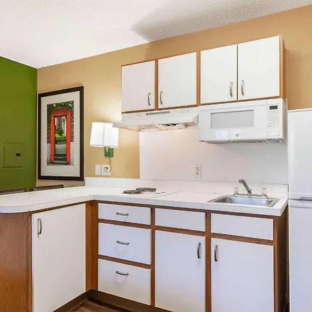 Extended Stay America Select Suites - Tampa - Brandon-2