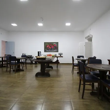Pousada Água Eterna - Próximo ao Museu de Cera, Hot Beach e Thermas dos Laranjais-3