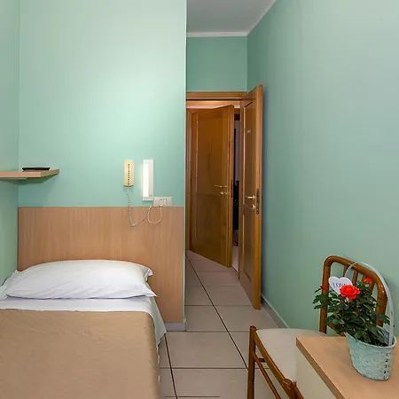 Hotel Villa Benvenuti-3