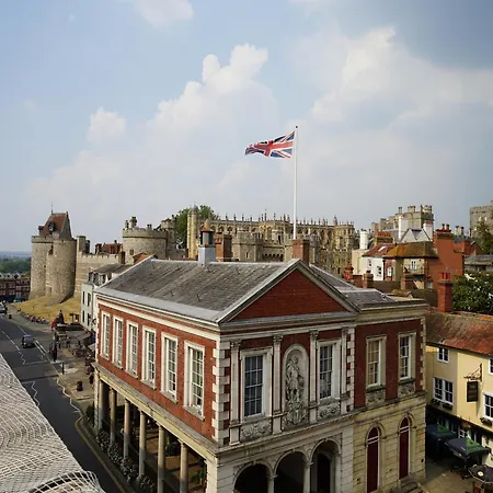 Castle Hotel Windsor-3