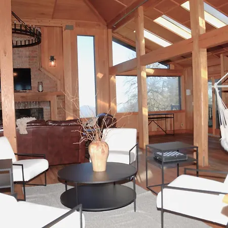 Bent Mountain Lodge-2