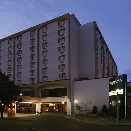 Radisson Hotel Bismarck-3