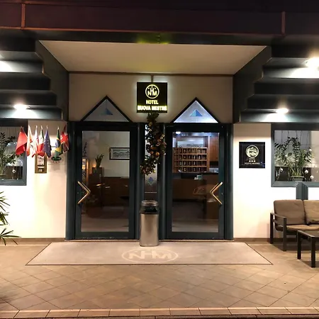 Hotel Nuova Mestre-3