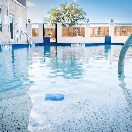 Holiday Inn Express Glen Rose By Ihg-2