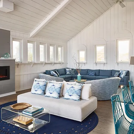 Blue - Inn On The Beach-3