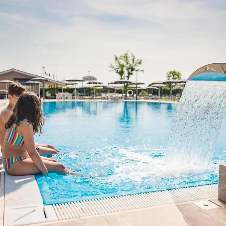 Hotel Baya - in centro, sul mare-2