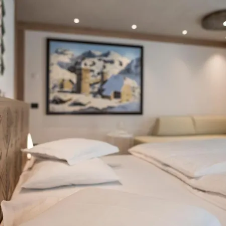 Posta Zirm Hotel-3