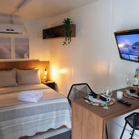 Container Guest House-3