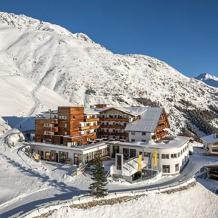 Hotel Hochsoelden-3